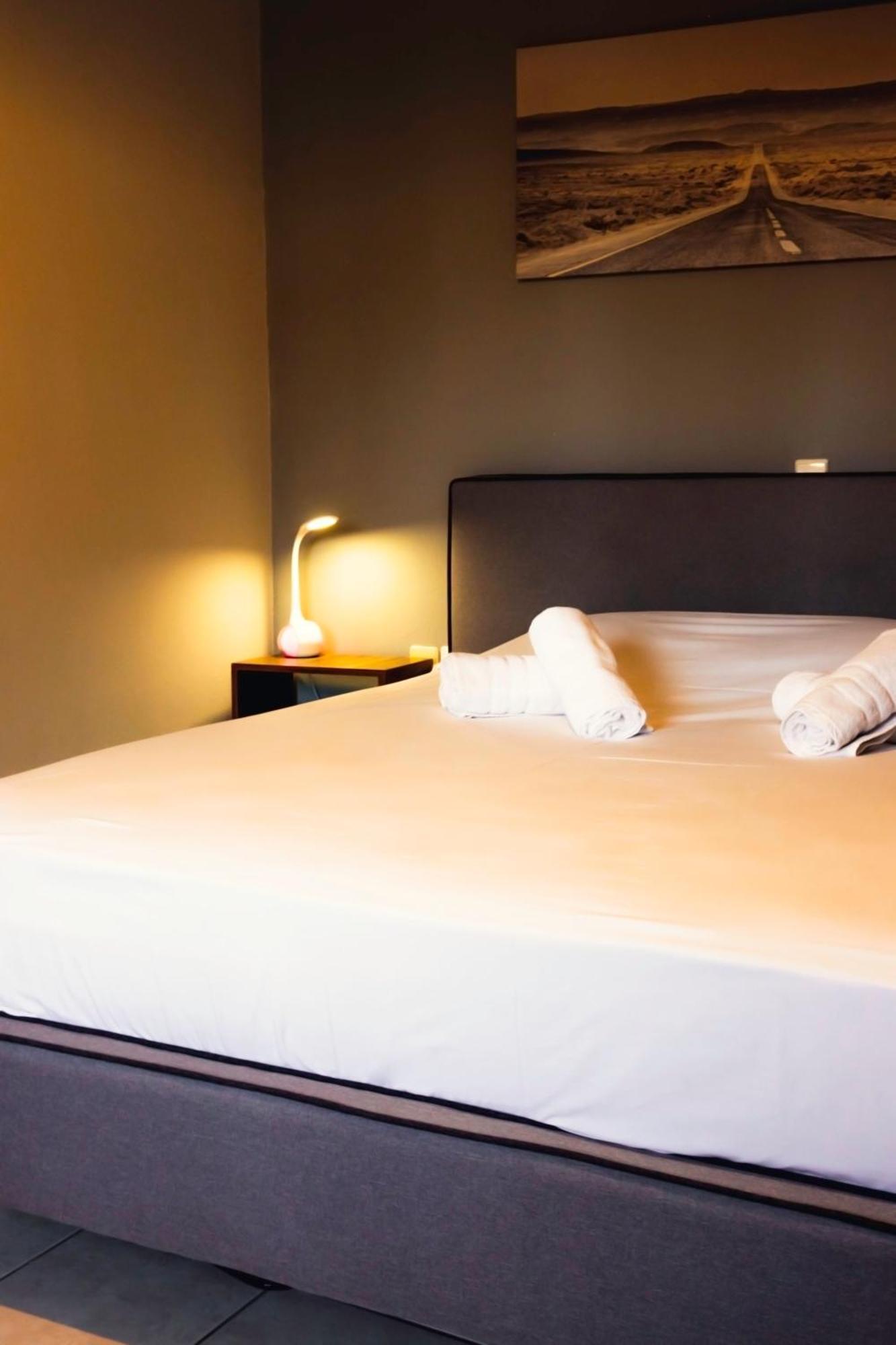 Gk Suites-Constantin View , Auto Check-In 24H Лариса Экстерьер фото
